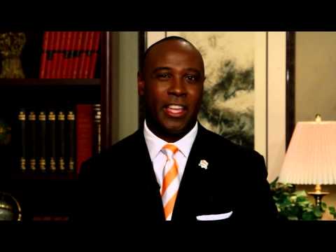 Tennessee Legend of the Game Charles Davis.mov