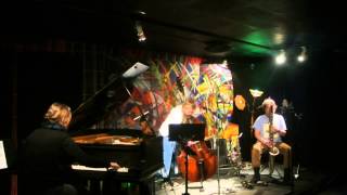 Atomic Peace @ Brötz 150304