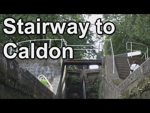 192. Staircase locks; a dauntingly soggy start to the Caldon canal by narrowboat