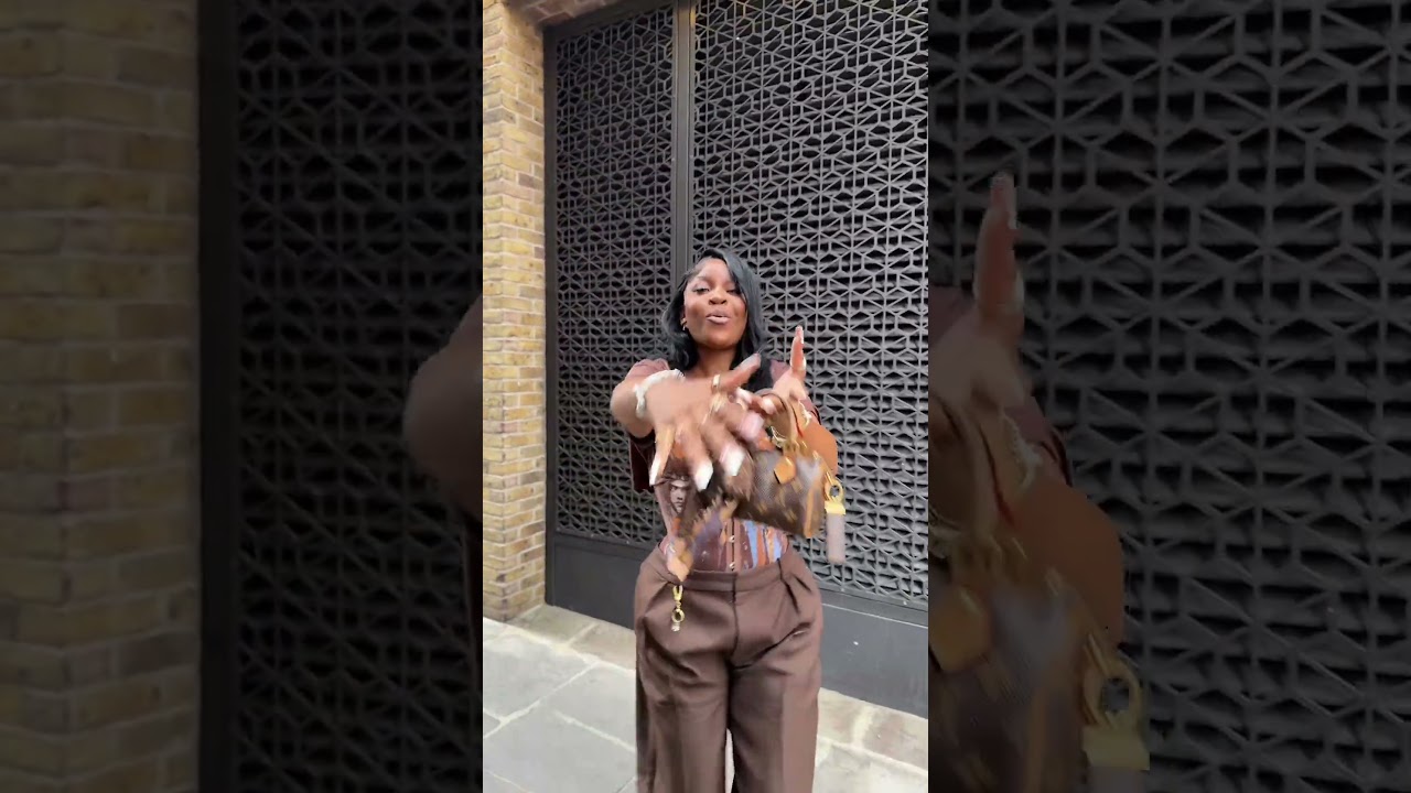 VROOM VROOM 🇨🇩✨