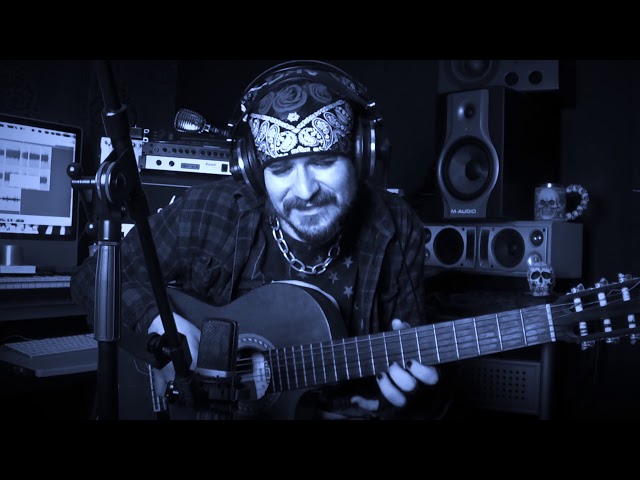 Vídeo relacionado con Pirate Heavy Metal - Guitarrista esqueleto pirata vintage Manga Larga