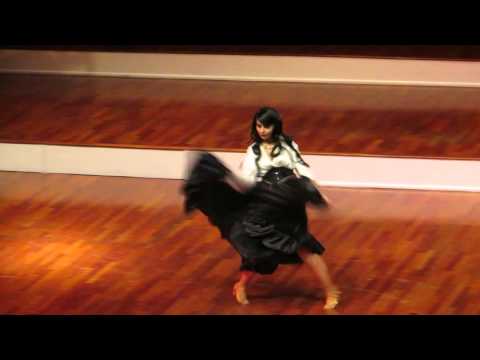 WinterCon 2015 - Lady Scarlett as Esmeralda