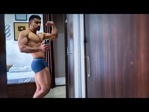 Winter Bulk EP93 - Leg & Abs Day || I Left C.A ?