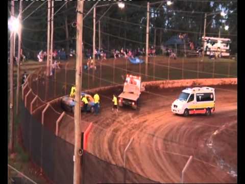 Brian Grundy Crash Maryborough 26/03/2011