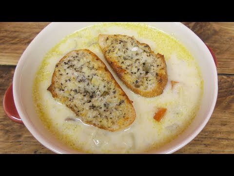How To Make Chicken & Rice Soup with Parmesan Garlic Toasts - Recipe