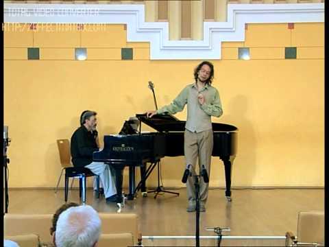 Rossini - Il barbiere di Siviglia - Rágalomária/Aria of Don Basilio - 'La calunnia'