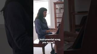 Vanessa Carlton’s mom knew ‘A Thousand Miles’ would be a hit the first time she heard it