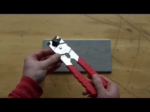 Tips for using the Hyde Tools Tile Cutter to ensure clean, straight cuts.