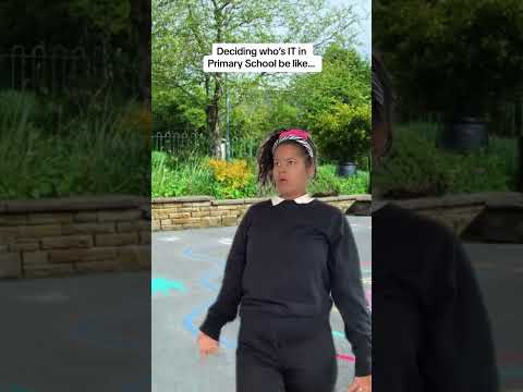 Primary School kids playing IT