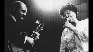 That old feeling - Ella Fitzgerald & Joe Pass