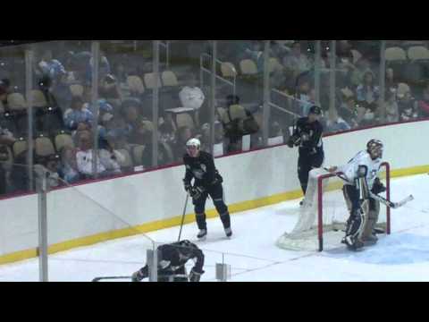 Sidney Crosby Pittsburgh Penguins training camp 2011