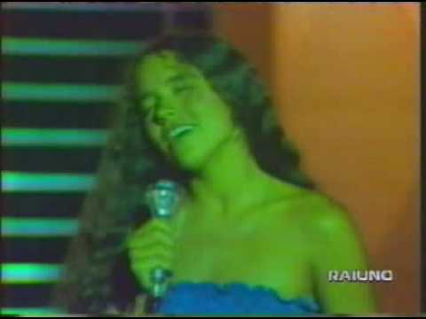 NICOLETTE LARSON - LOTTA LOVE RARE LIVE VIDEO
