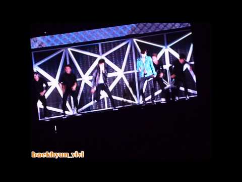 [Fancam] 141004 SMTownTokyo SHInee Taemin & EXO Kai Pretty Boy(from screen)