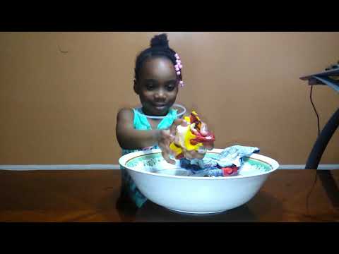 Princess Amaiya Opens Avengers Superhero Rags From The Dollar Store
