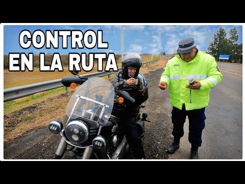 CAMINO DEL CUADRADO, NIEBLA, CONTROL POLICIAL Y CRUCE DE FRONTERA AR/UY #ViajeEnMoto #Motovlog 