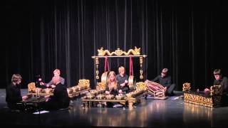 Download lagu Acadia Gamelan Ensemble - Bendrong mp3
