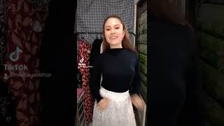 Download lagu Bule kalah benyak mbik oreng sogih...🙏 mp3