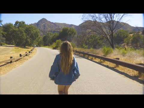 Lexi Jayde - cheap flowers (Official Lyric Video)