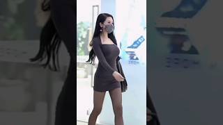 beautiful Chinese street girls #beautiful #Chinese #girls #street #women