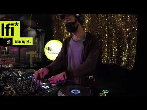 Barış K.  -  #lifefromistanbul #EvdeBeraberiz #yüzdeyüzmüzik at Minimuzikhol