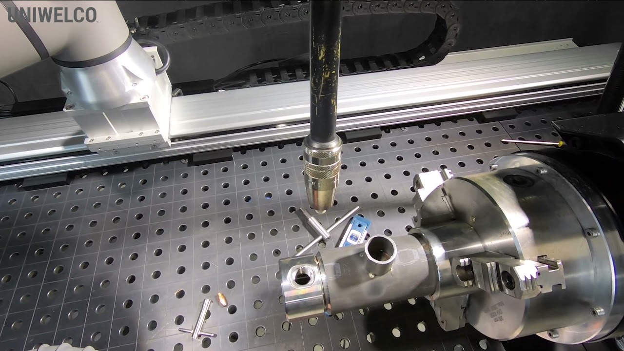 WELDING ROBOT TURNTABLE