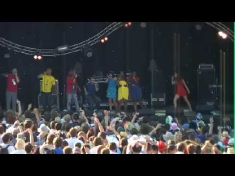 Shlomo's Glasto Diary '09 - part 1 - THE VOCAL ORCHESTRA
