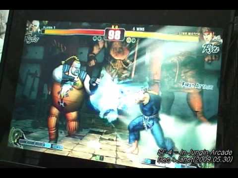 Street Fighter 4 - Ssaulabi (Rufus) VS laugh (Ryu)
