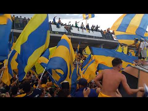 "LOS GUERREROS PREVIA EN MENDOZA CENTRAL CAMPEÓN 2018!!!!!!" Barra: Los Guerreros &bull; Club: Rosario Central
