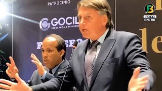 URGENTE! Bolsonaro quebra o protocolo e SOLTA O VERBO durante evento com empresários no Rio