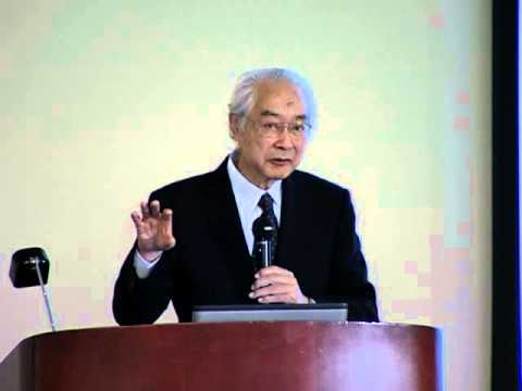 (2/8) 経済学は役に立つのか？ （一橋大学 2012年）
