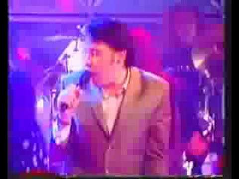 VIC REEVES AND THE WONDERSTUFF ON TOTP