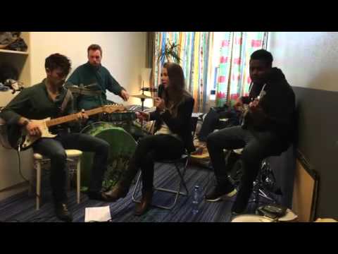 Maaris - Love Yourself