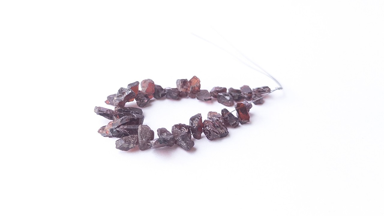 Garnet | Drilled Rough | 5-6.5mm Bead Size | 35 Pieces | 71 Carats video