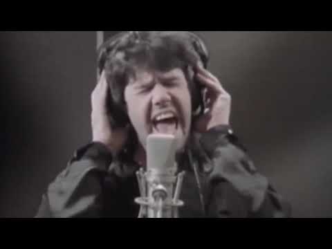 Gary Moore feat. Phil Lynott - Out in the Fields (Official Music Video)