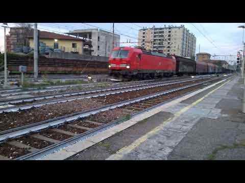 E191 016 DB+merci  E464 076+8 piano ribassato - Milano Greco - 16/09/2020