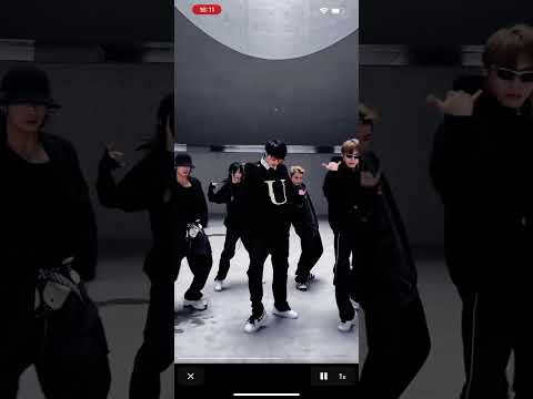 24 YO Chinese Dancer 达达 'DADA' from Broadcast Group DH-Xboys in Hunan (China) danced to SB19's GENTO