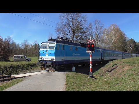 Železniční přejezd (AŽD 71) Klenovice #1 - 16.4.2020