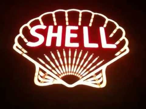 The Shell Station on Memorial Drive