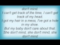 Caesars - She Don't Mind Lyrics