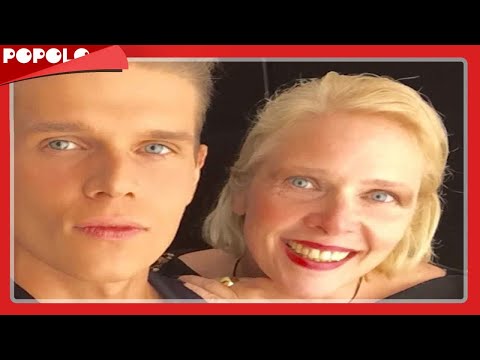 Alessandro Egger di Ballando con le Stelle, sua madre Cristina lo sbugiarda: «Mai stato abbandonato»