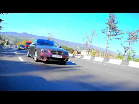 download lagu mp3 mp4 Bmw Cameleon, download lagu Bmw Cameleon gratis, unduh video klip Bmw Cameleon