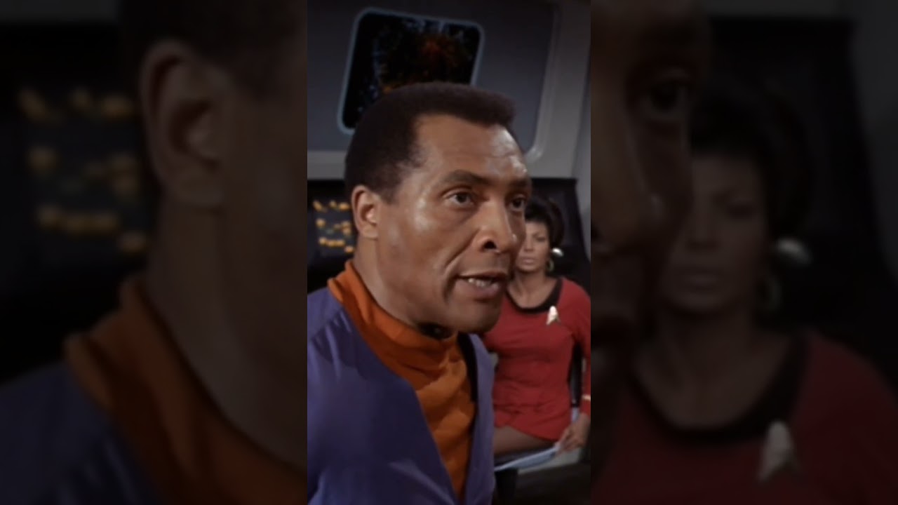 Jim, he just doesn’t know how! #starfleet #startrekonline #startrek #tos #shortsfeed #shorts #xyzbca