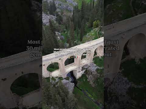 A place from the James Bond movie 🎬