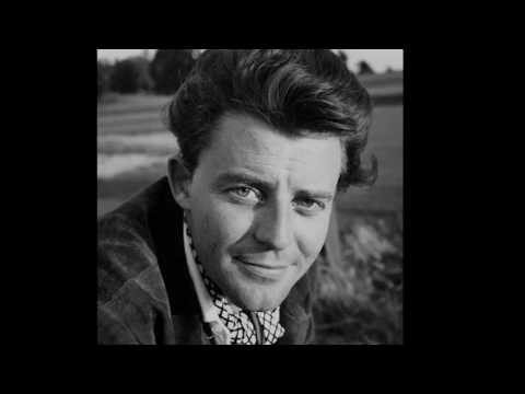Gérard Philipe profile