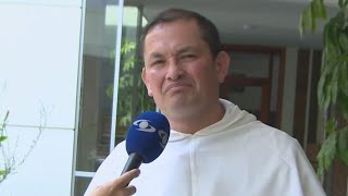 Cura que hizo duros comentarios contra la cultura paisa lamentó lo sucedido: “Quiero esa tierra”