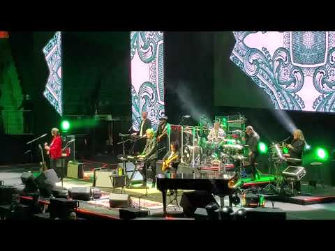 Hall & Oates - Rich Girl - MSG - 2.29.20