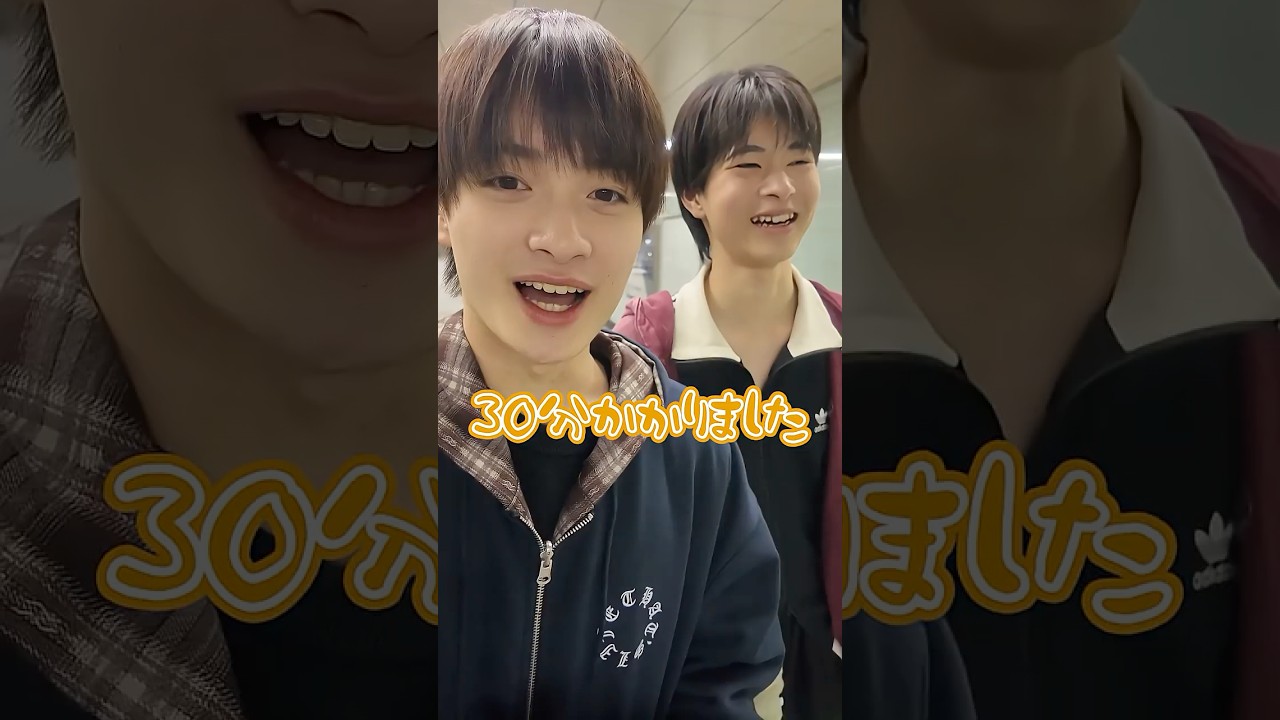 ばっちこいと築地市場の牡蠣ラーメン食べにいったら...