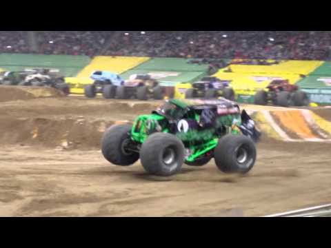 Adam Anderson winning run Ford Field Feb 2016