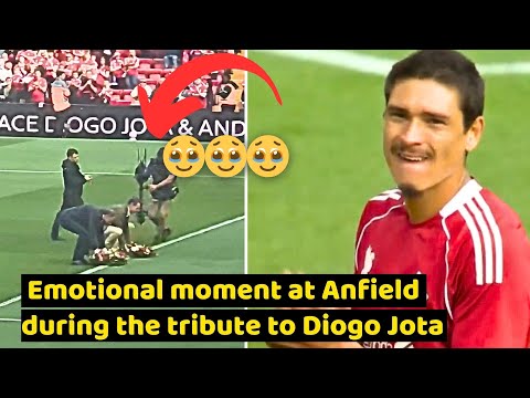 Emotional moment Liverpool players and supporters sing Diego Jota at Anfield 🥹 Liverpool Vs Athletic