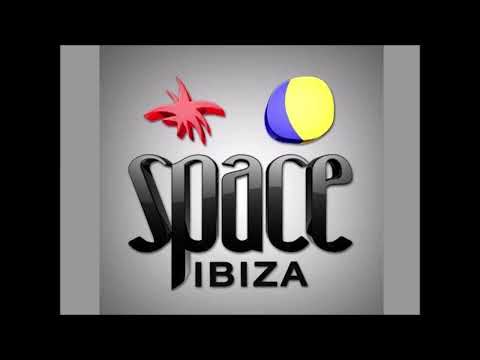 Space Ibiza 2001 2002 classios - Mixed Live From The Terrace